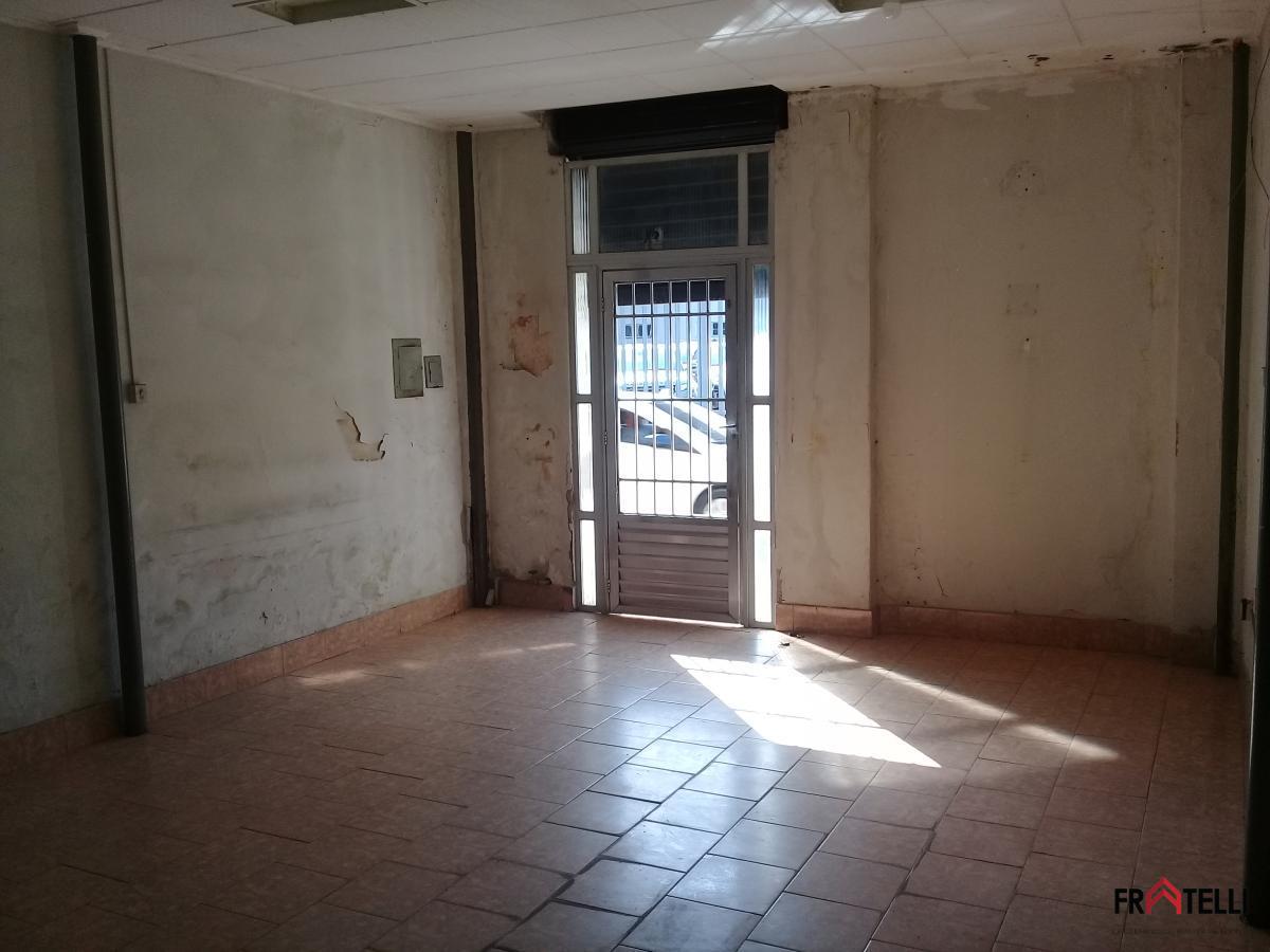 Prédio Inteiro para alugar, 295m² - Foto 3