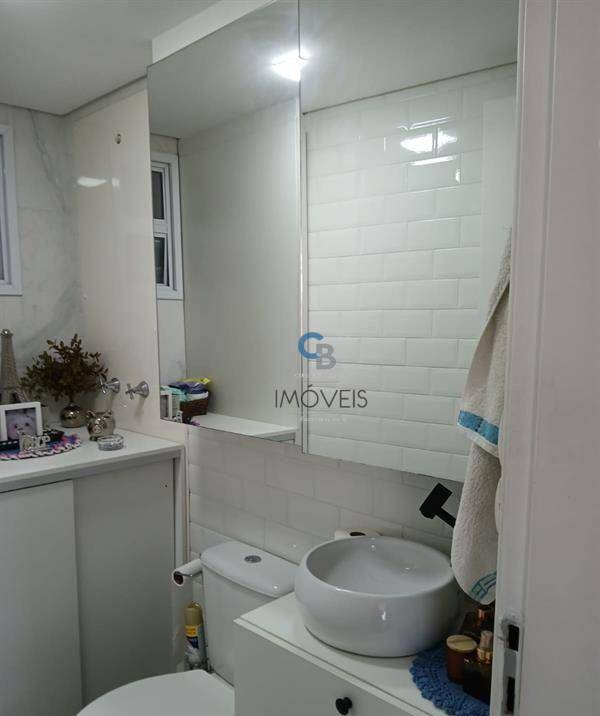 Apartamento à venda com 2 quartos, 61m² - Foto 16