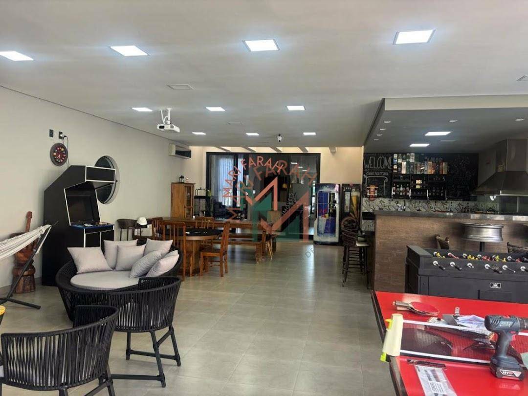 Casa de Condomínio à venda com 4 quartos, 450m² - Foto 18