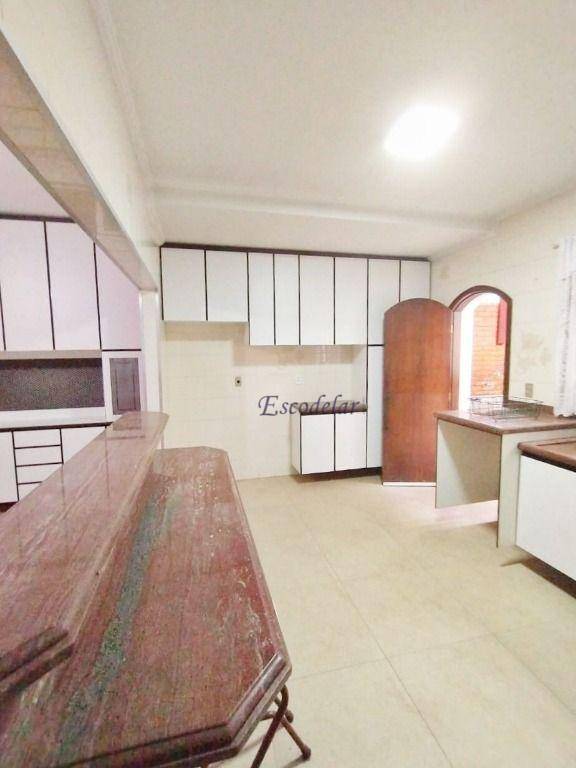 Sobrado à venda com 3 quartos, 240m² - Foto 17