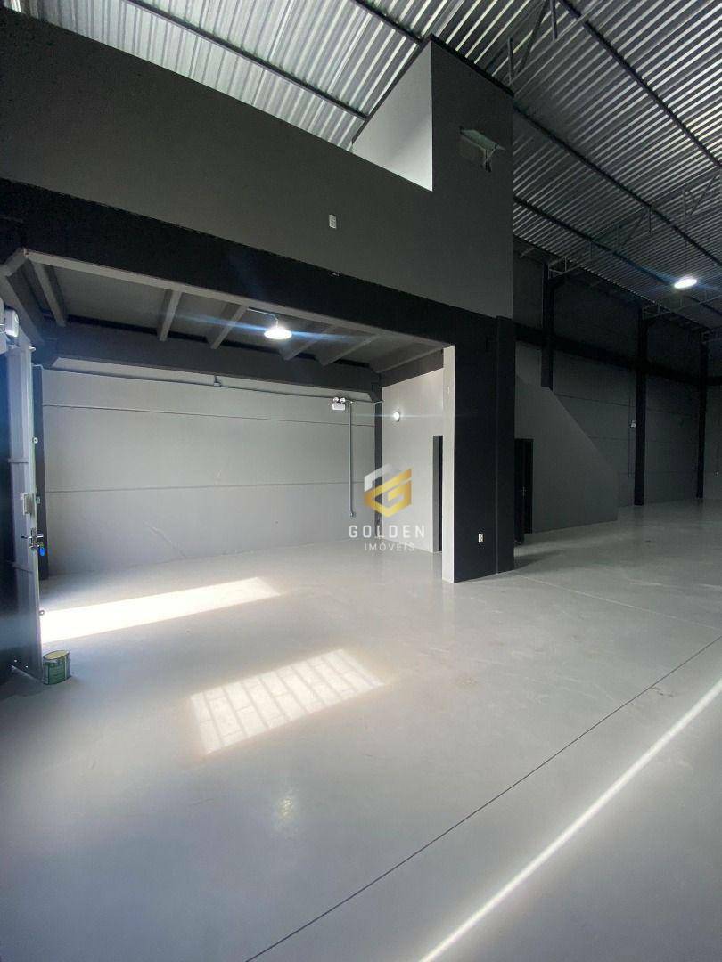 Depósito-Galpão-Armazém para alugar, 300m² - Foto 5