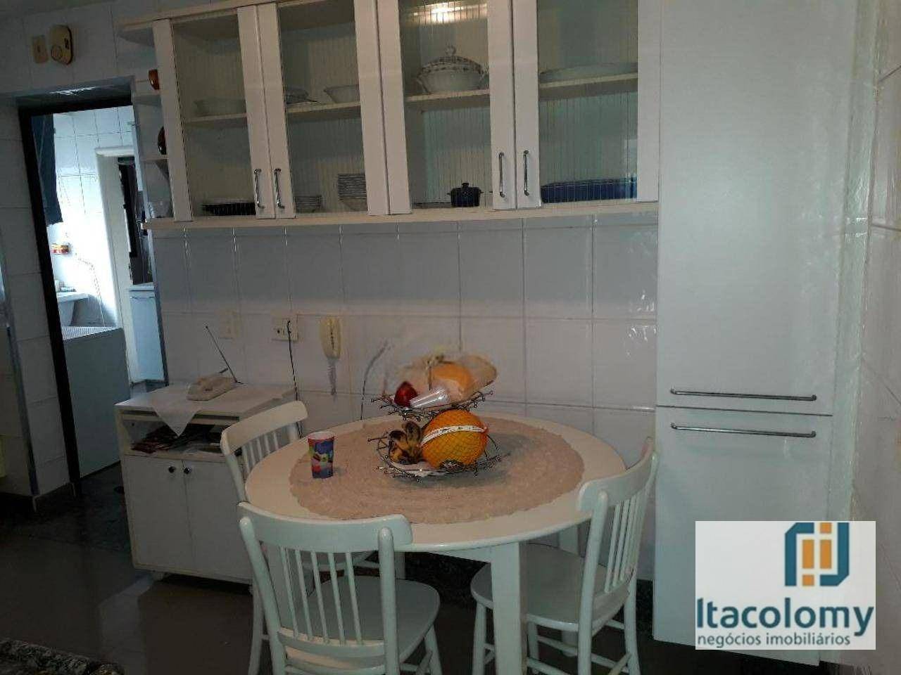 Apartamento à venda com 4 quartos, 288m² - Foto 11