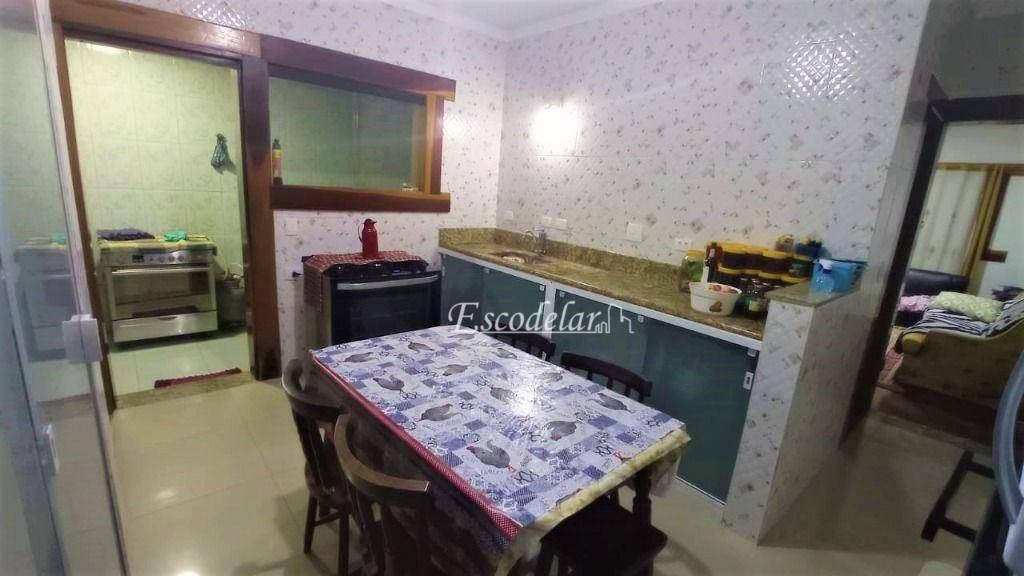 Sobrado à venda com 3 quartos, 200m² - Foto 9