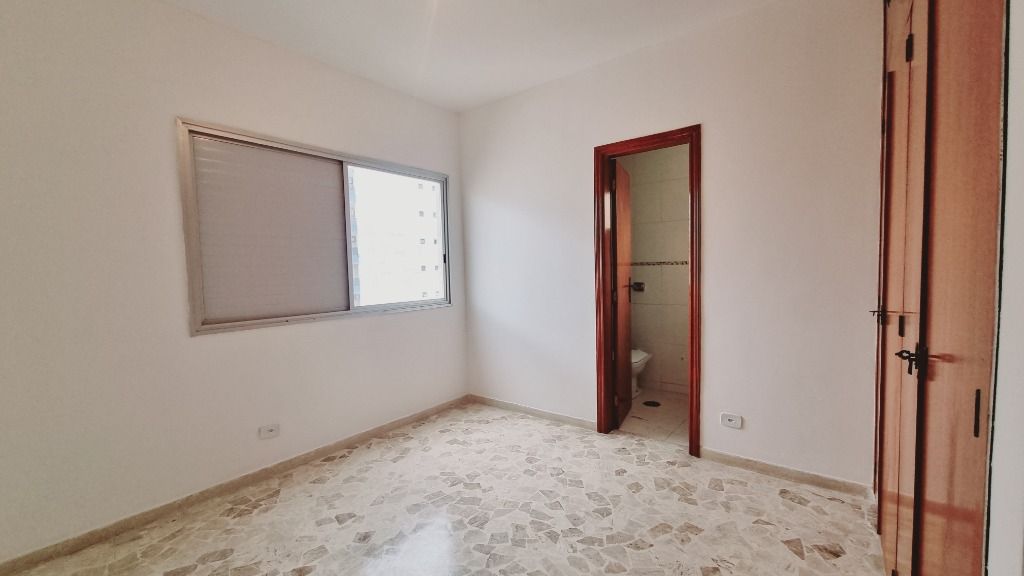 Apartamento à venda com 2 quartos, 90m² - Foto 5