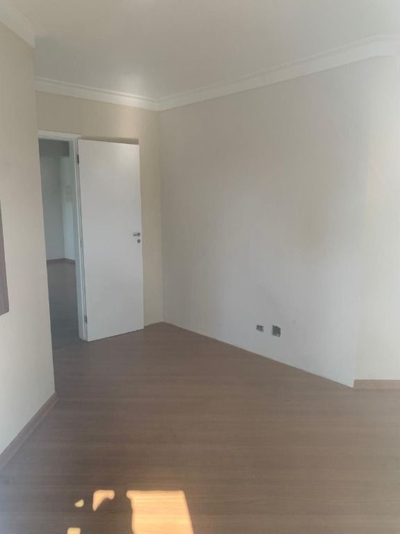 Apartamento para alugar com 2 quartos, 77m² - Foto 12