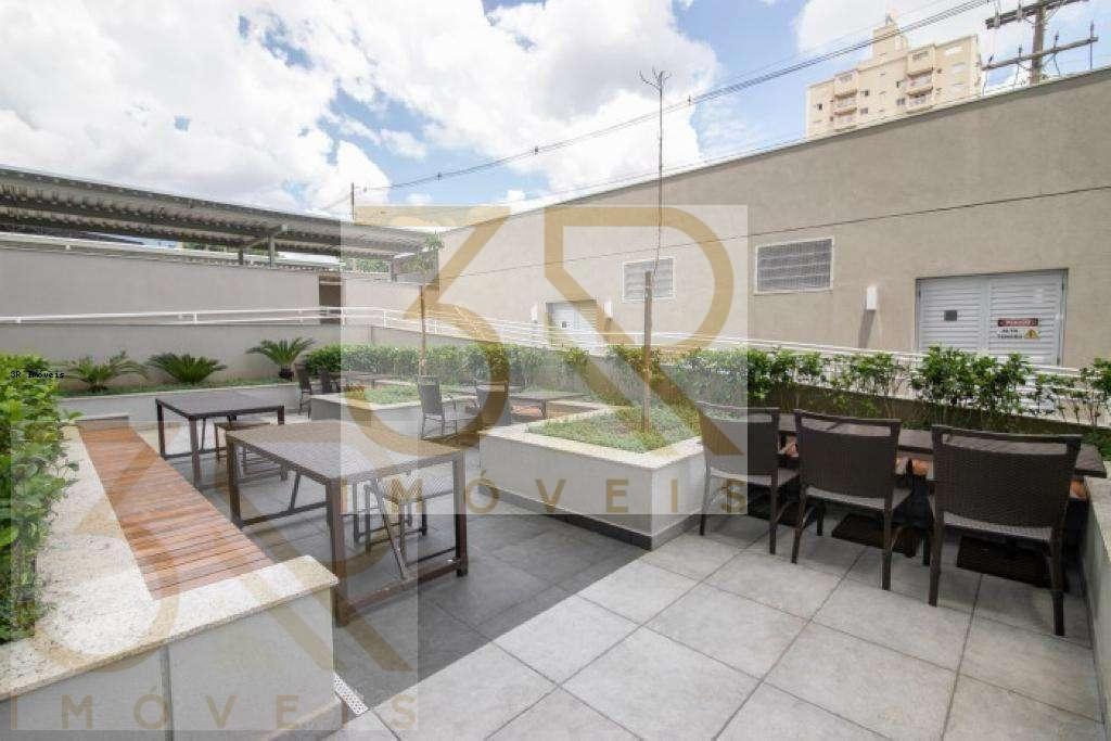 Apartamento para alugar com 2 quartos, 56m² - Foto 27