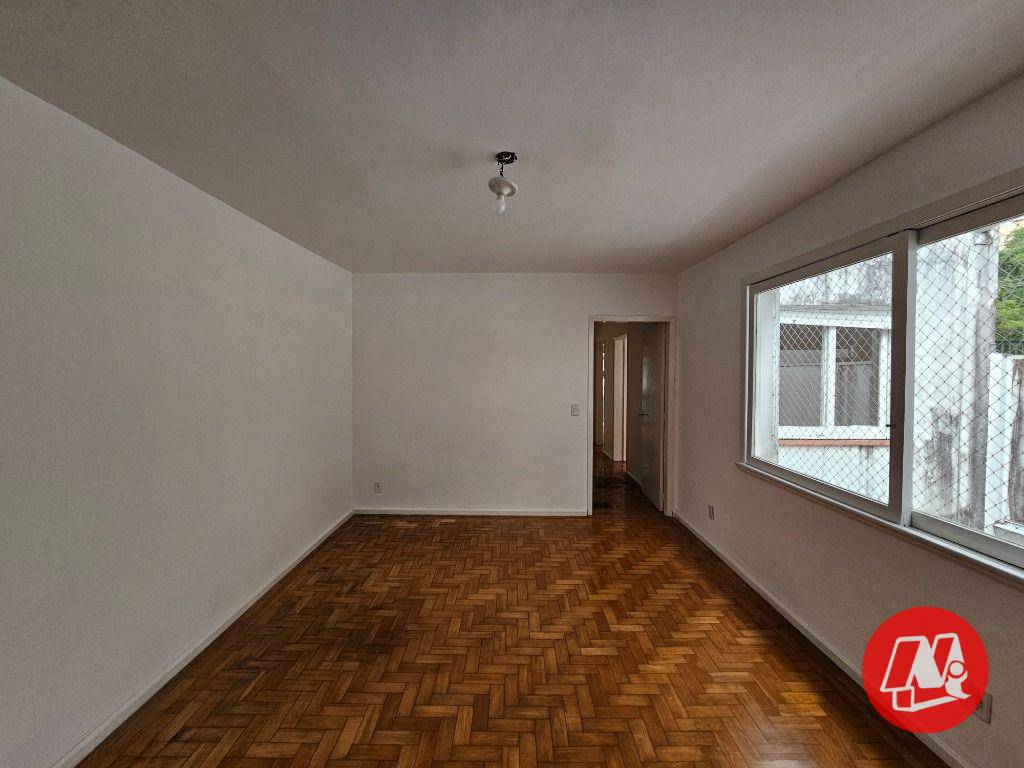 Apartamento para alugar com 3 quartos, 90m² - Foto 1