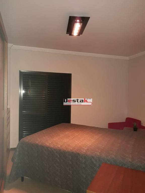 Apartamento à venda com 3 quartos, 84m² - Foto 8