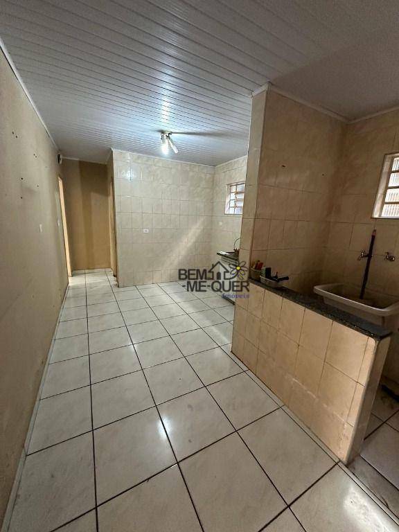 Casa à venda com 2 quartos, 80m² - Foto 24