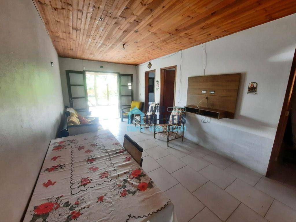 Casa à venda com 3 quartos, 92m² - Foto 16