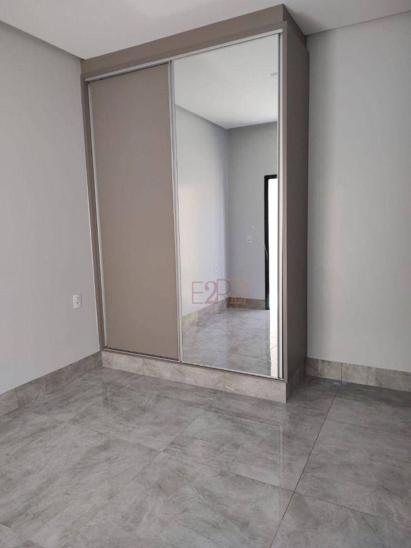 Casa à venda com 3 quartos, 203m² - Foto 10