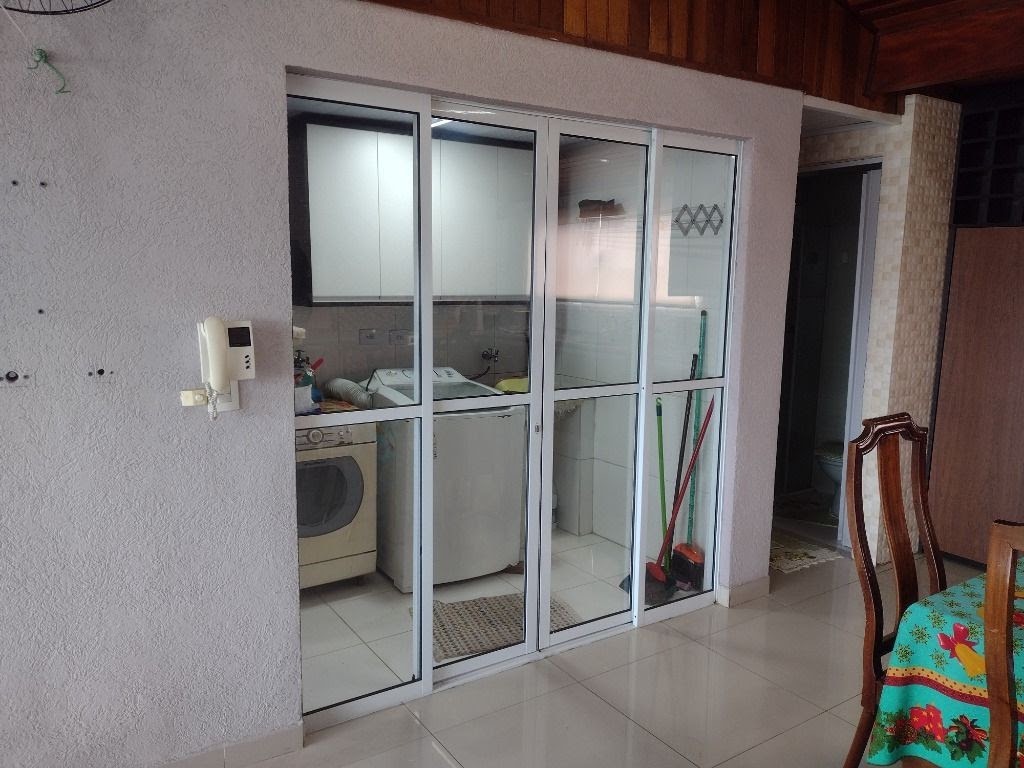 Sobrado à venda com 3 quartos, 214m² - Foto 58