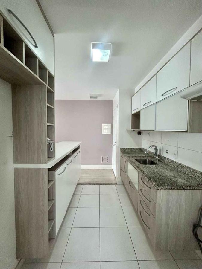 Apartamento à venda com 3 quartos, 70m² - Foto 12