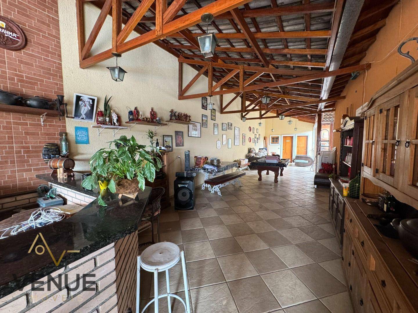 Chácara à venda com 3 quartos, 650m² - Foto 4