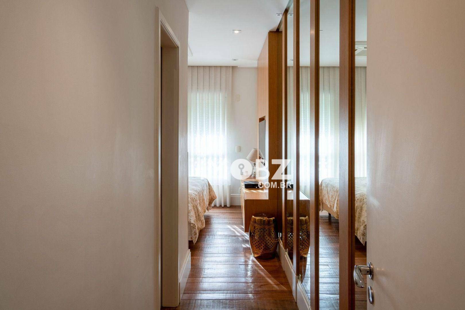 Apartamento à venda com 3 quartos, 158m² - Foto 10