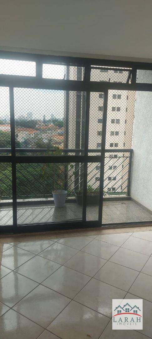 Apartamento para alugar com 3 quartos, 125m² - Foto 3