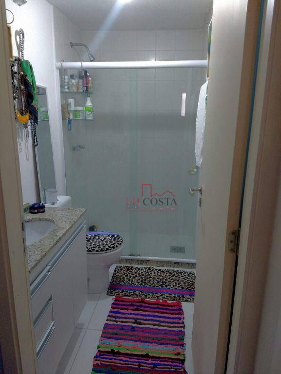 Apartamento à venda com 2 quartos, 70m² - Foto 15