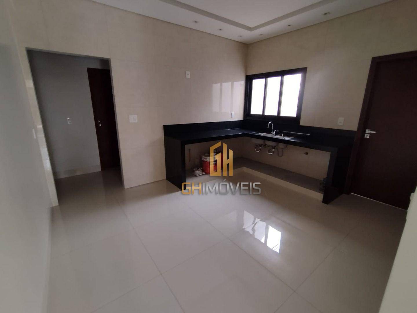 Casa à venda com 3 quartos, 200m² - Foto 21