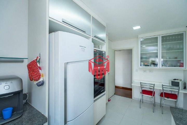 Apartamento à venda com 3 quartos, 125m² - Foto 12