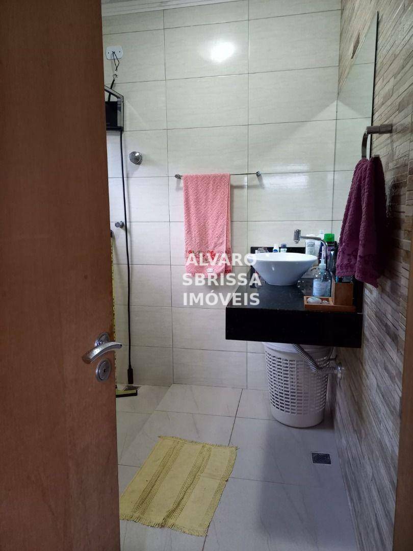 Chácara à venda com 3 quartos, 600m² - Foto 58