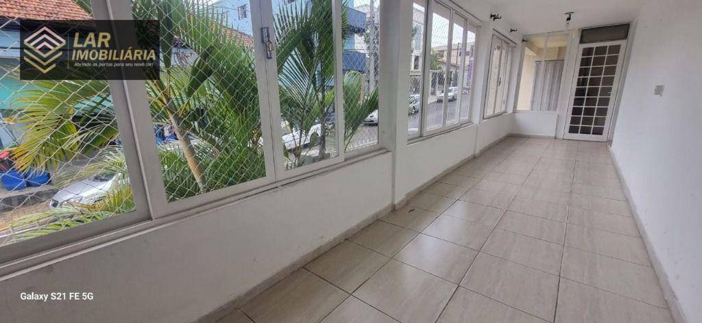 Casa, 3 quartos, 325 m² - Foto 1