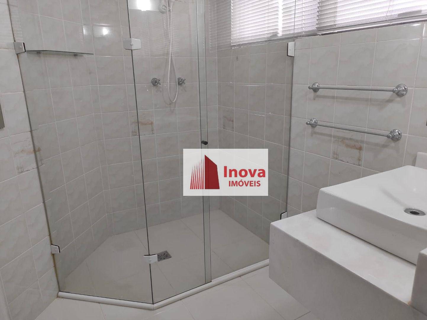 Apartamento à venda com 3 quartos, 144m² - Foto 19