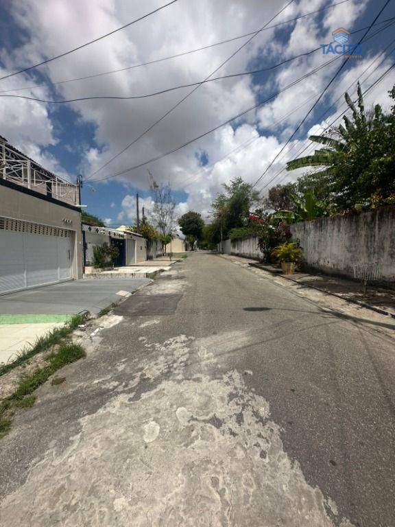 Casa, 4 quartos, 135 m² - Foto 2