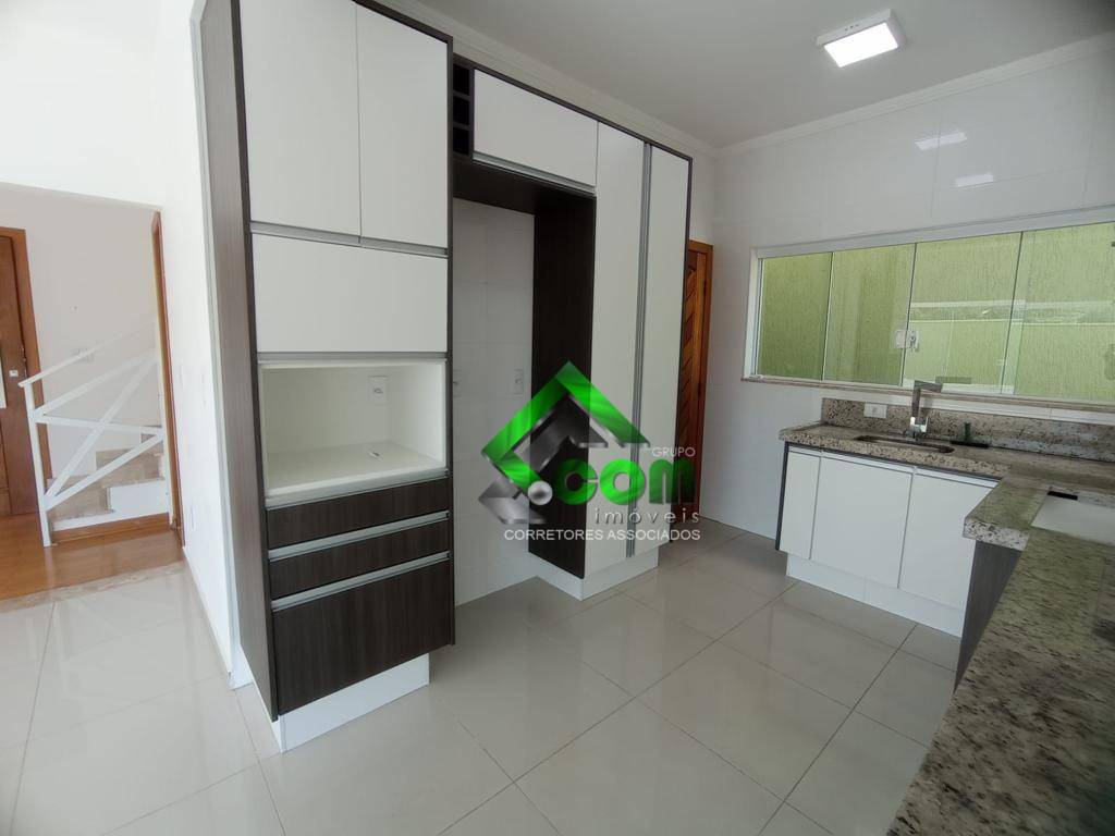 Casa de Condomínio à venda com 3 quartos, 226m² - Foto 25