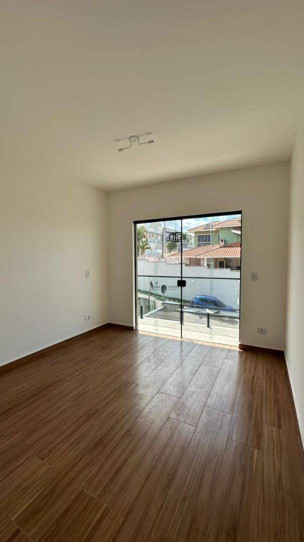 Casa à venda com 3 quartos, 117m² - Foto 7