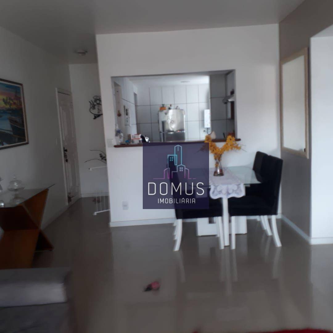 Apartamento à venda com 2 quartos, 70m² - Foto 10