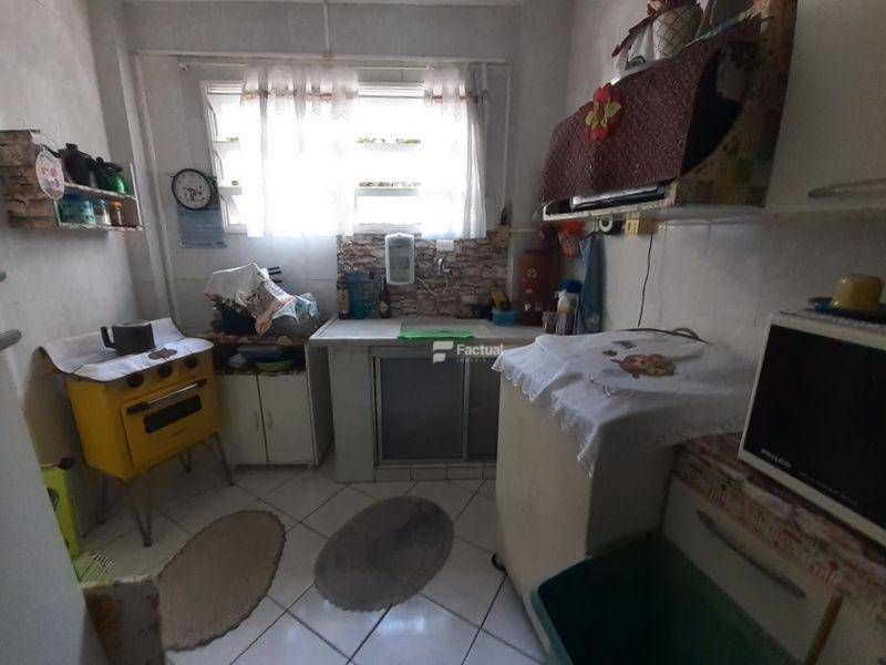 Apartamento à venda com 3 quartos, 80m² - Foto 9