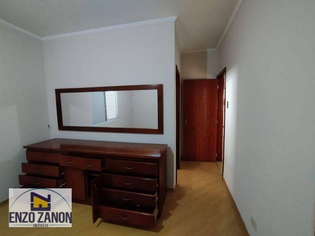 Casa para alugar com 3 quartos, 167m² - Foto 12