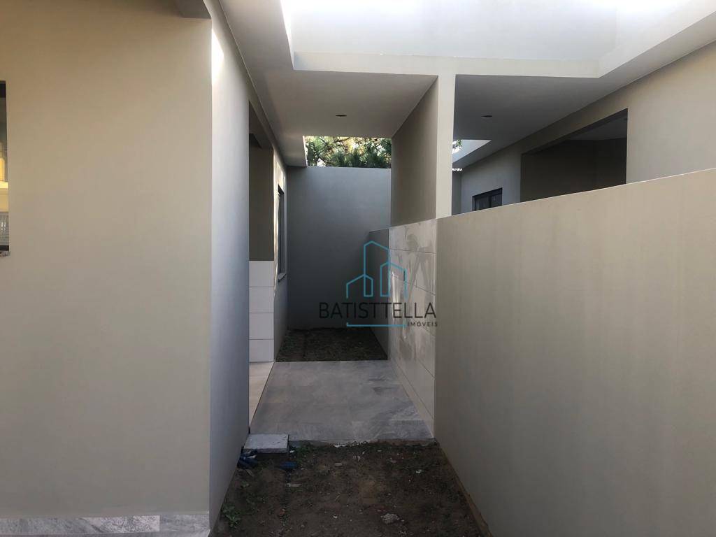 Casa à venda com 2 quartos, 50m² - Foto 18