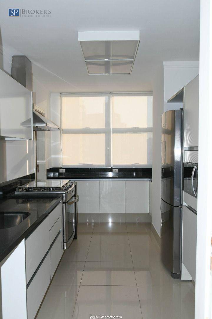 Apartamento à venda com 4 quartos, 247m² - Foto 16