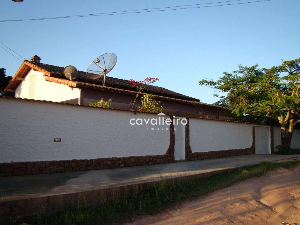 Casa à venda com 4 quartos, 300m² - Foto 3