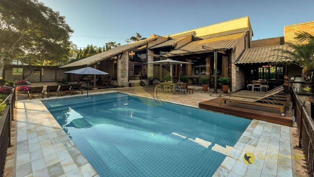 Casa de Condomínio à venda com 5 quartos, 638m² - Foto 1