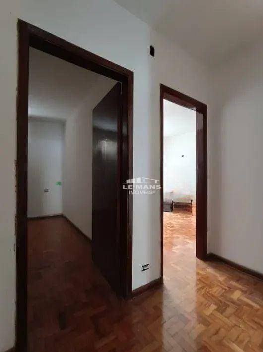 Casa para alugar com 3 quartos, 190m² - Foto 10