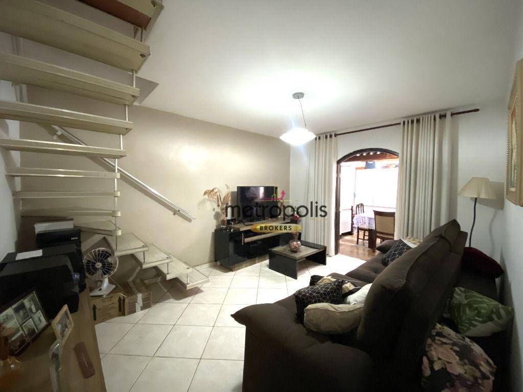 Sobrado à venda com 4 quartos, 199m² - Foto 1