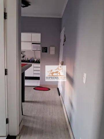 Apartamento à venda com 2 quartos, 50m² - Foto 14