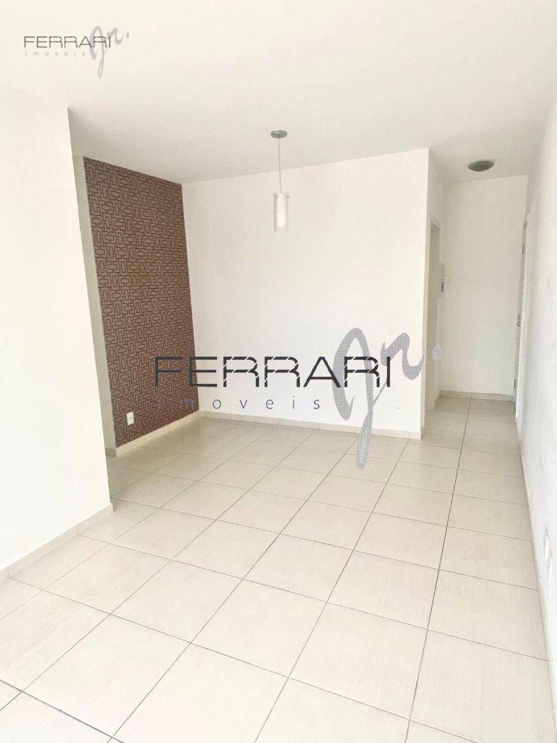 Apartamento à venda com 2 quartos, 63m² - Foto 2