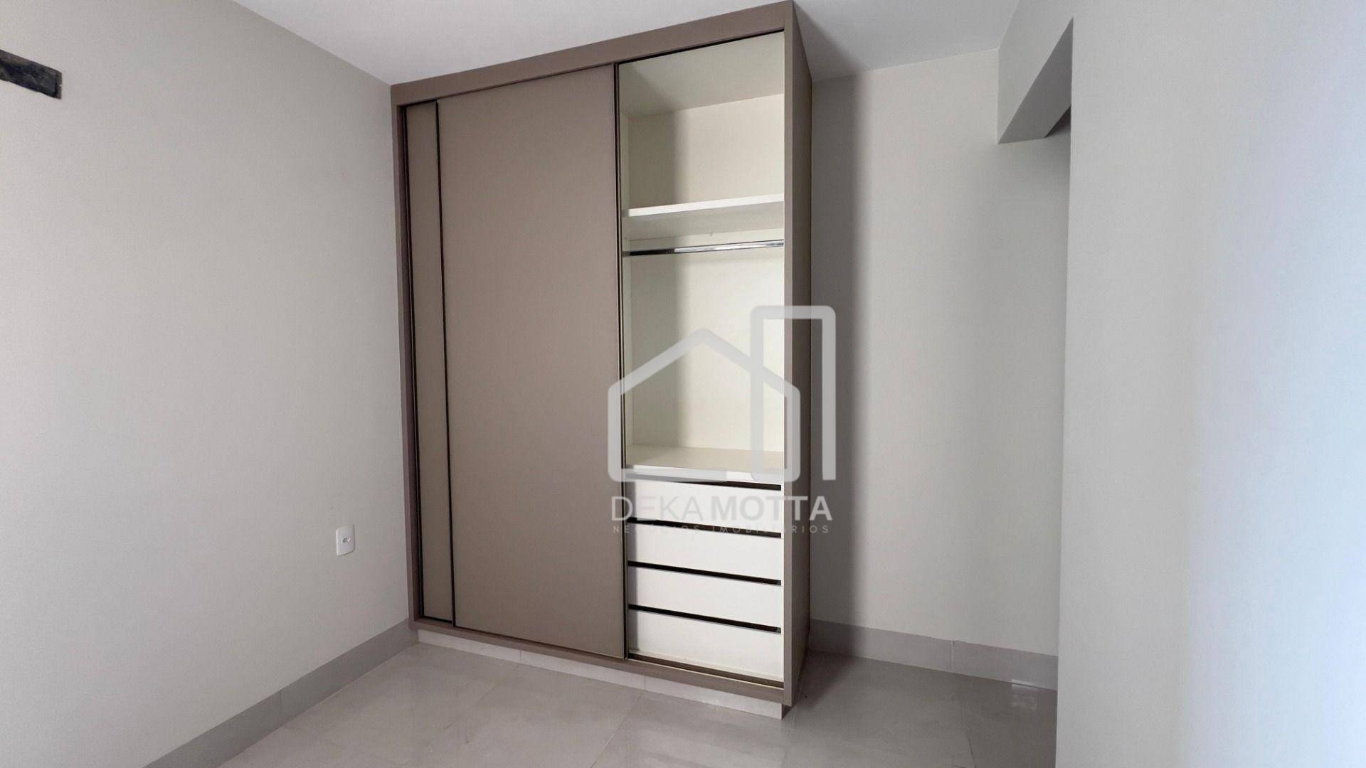 Apartamento à venda com 2 quartos, 65m² - Foto 2