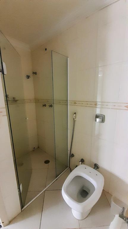 Apartamento à venda com 3 quartos, 176m² - Foto 19