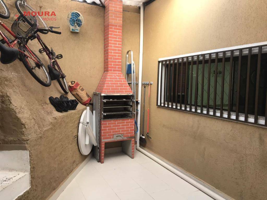 Sobrado à venda com 2 quartos, 128m² - Foto 19