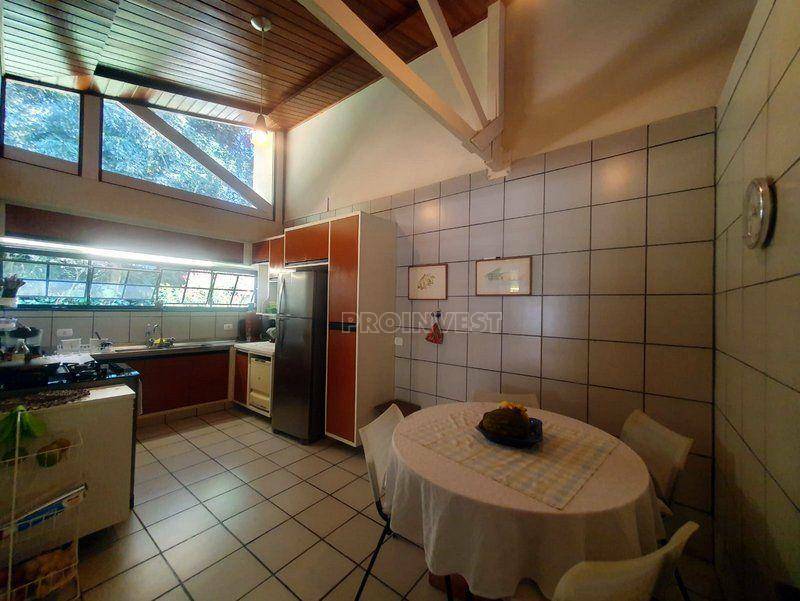 Casa de Condomínio à venda com 3 quartos, 216m² - Foto 15