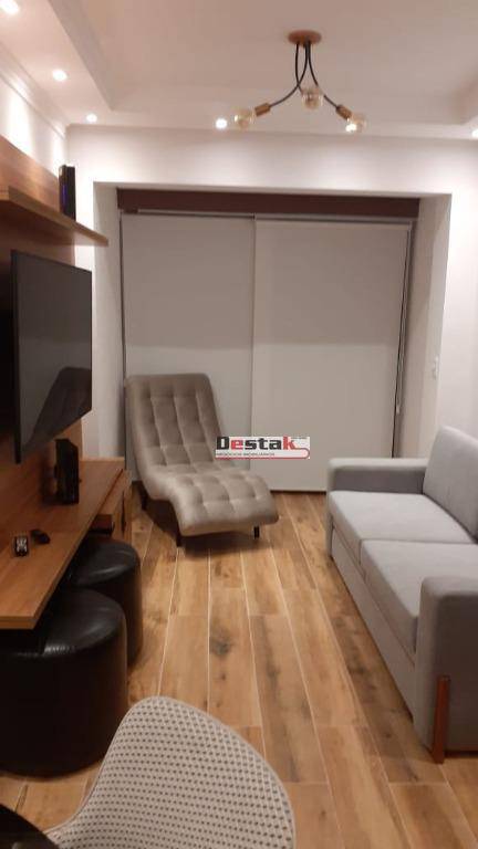 Apartamento à venda com 2 quartos, 58m² - Foto 17