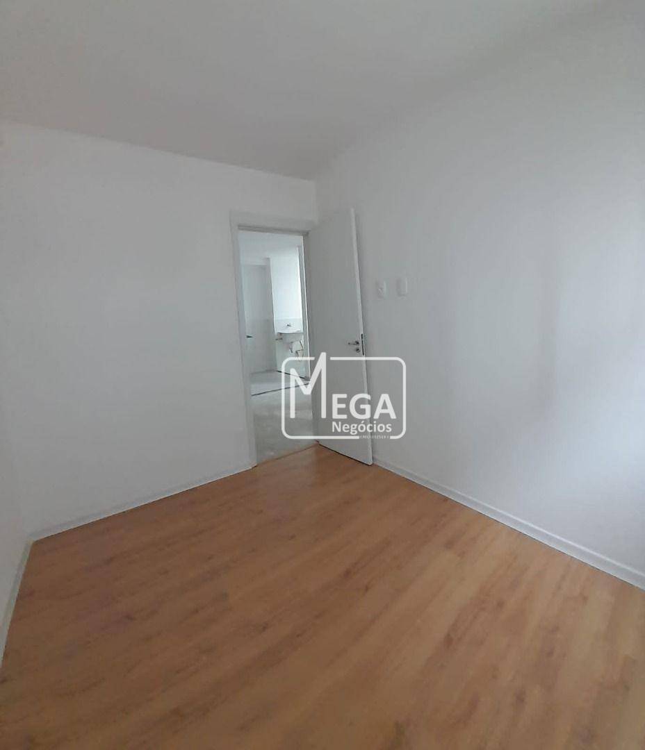 Apartamento à venda com 2 quartos, 42m² - Foto 3