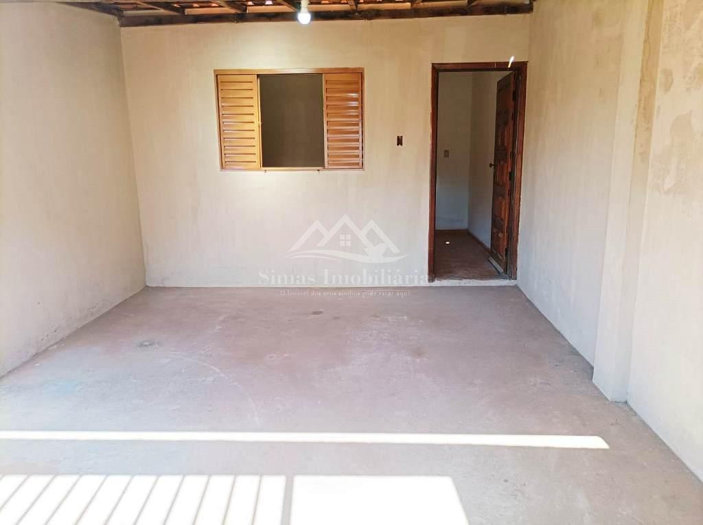 Casa à venda com 3 quartos, 100m² - Foto 5