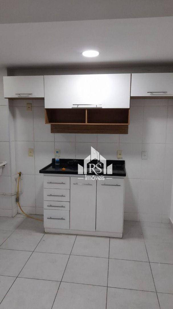 Apartamento à venda com 2 quartos, 49m² - Foto 10