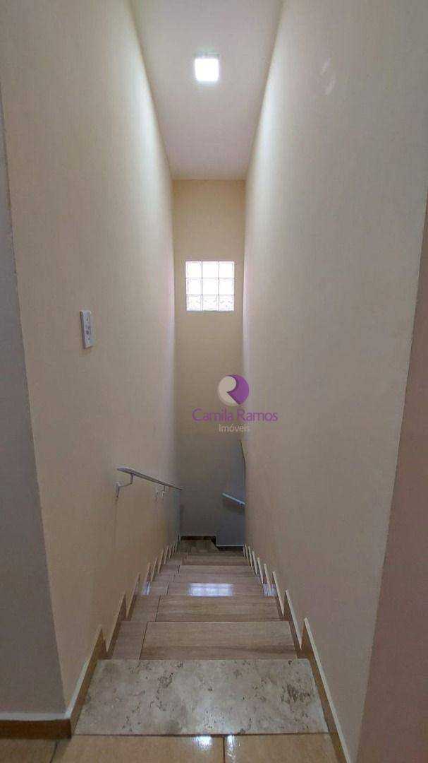 Sobrado à venda com 3 quartos, 231m² - Foto 11