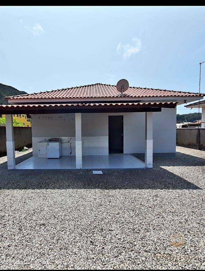 Casa à venda com 3 quartos, 80m² - Foto 13